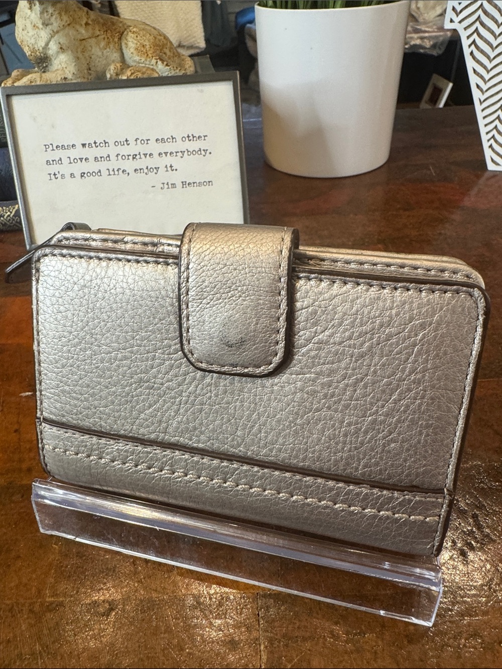 Coach Metallic Silver Pebbled Leather Zip Wallet - Picture 2 of 9